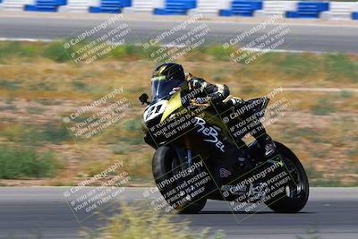 media/Apr-30-2023-CRA (Sun) [[020fcf5d43]]/Race 2-600 Expert Supersport/